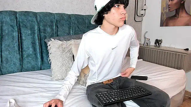 diamond_twink - Diamond_twink's free webcam