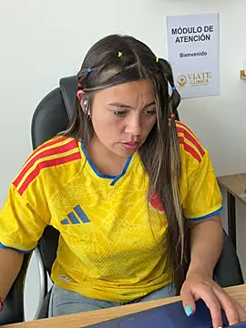 LIZ-06_ webcam