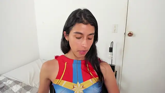 Mazikeen__18 webcam