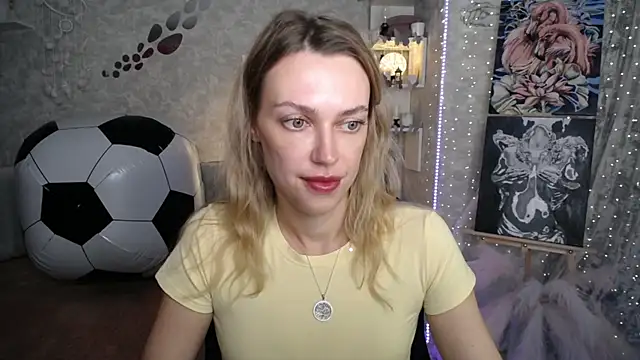 NickyAdamidi webcam