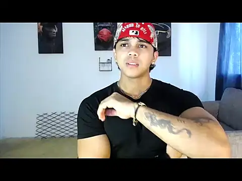 noahprada webcam