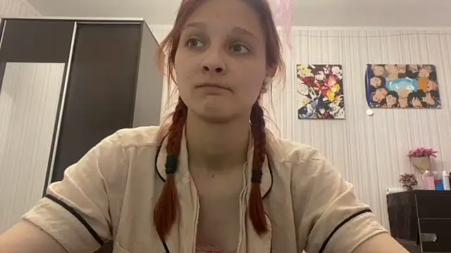 LatarshaWishard webcam