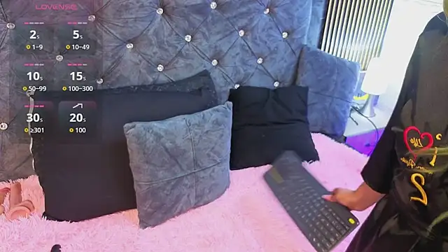 AlexandraNoxx webcam