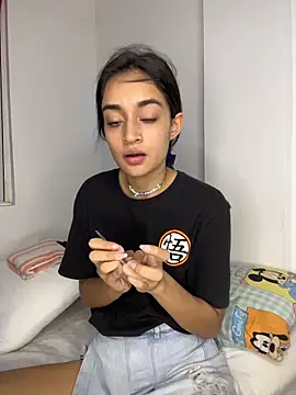 leilani_X webcam