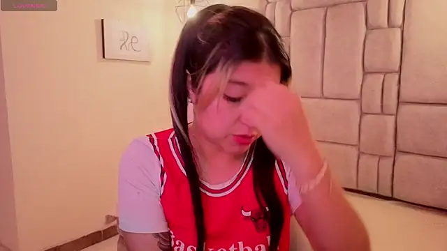 Dahiana_Dmour_