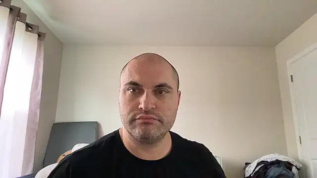 SluggishChase99 webcam
