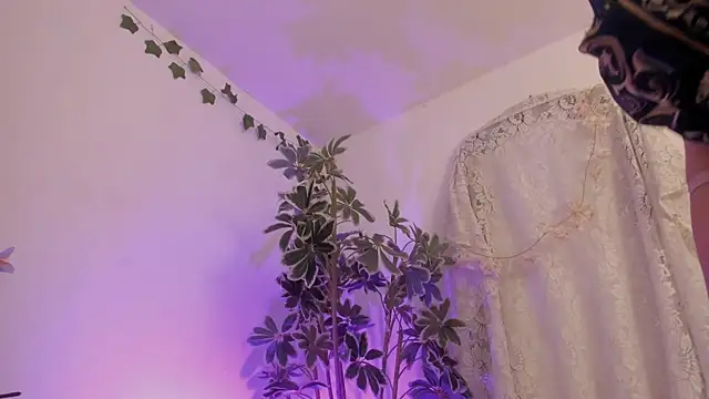 BonnieCute_ webcam