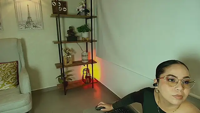 _Victoria_Collins webcam
