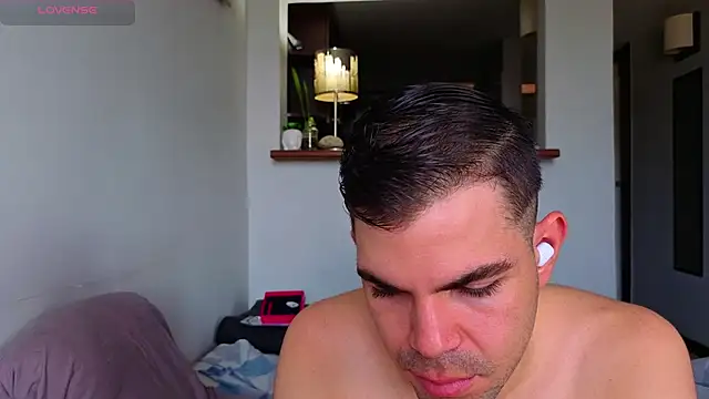 Matiashorney webcam