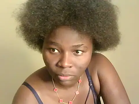 roziebeauty live cam on StripChat