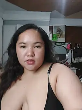 LianaCruzado webcam