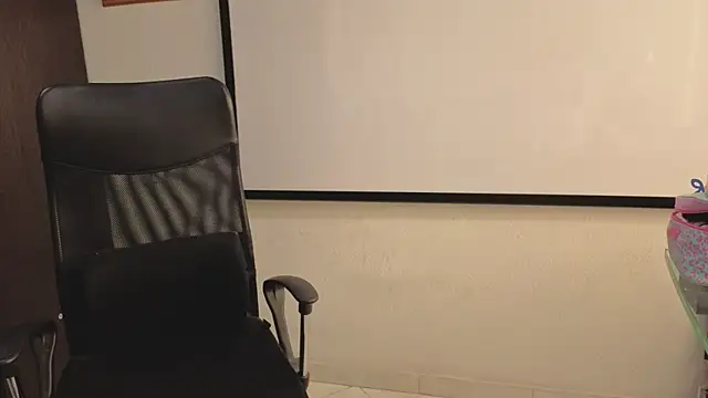 Happy_tits