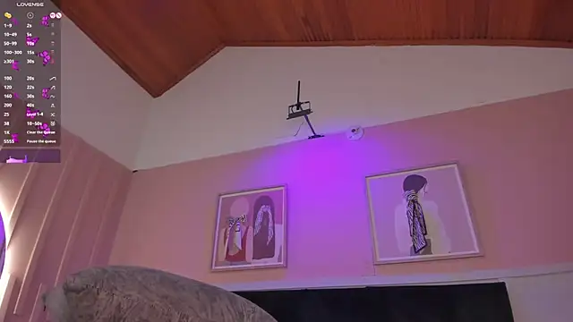 elodie_walker webcam