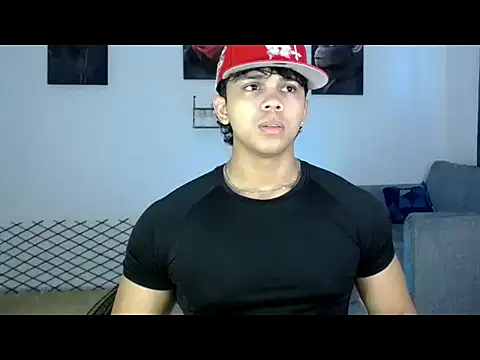 noahprada webcam