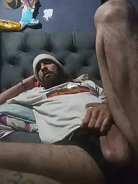hairy_mannn webcam