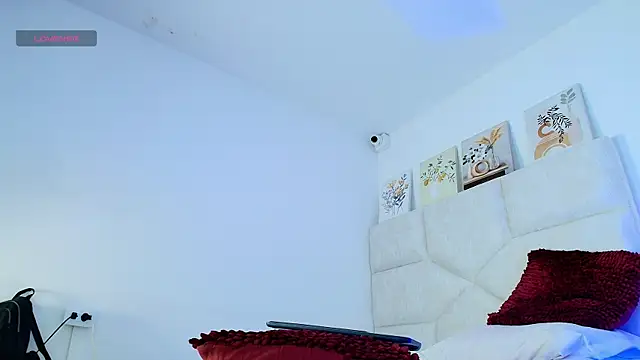 elizawiliamst webcam