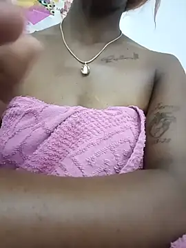 Shanelle__