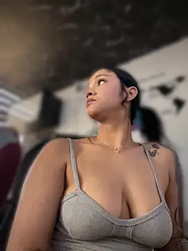 Isabella-Teen webcam