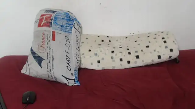 SweetThickEbony01 webcam