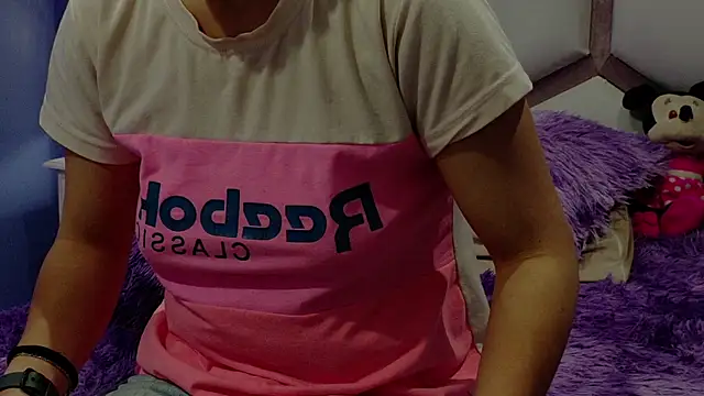 yvi_taylor webcam