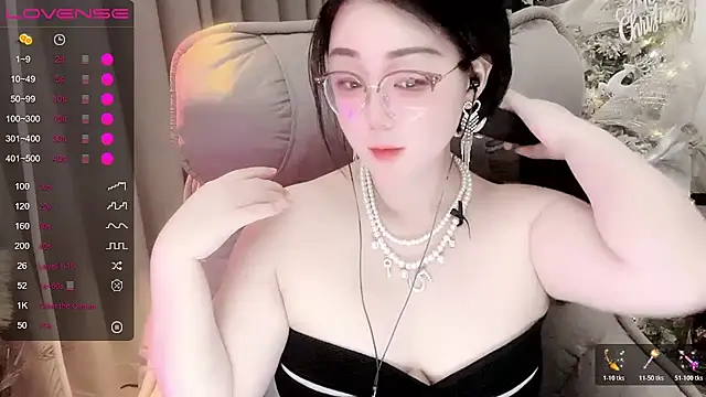 Monica-666888- live cam on StripChat