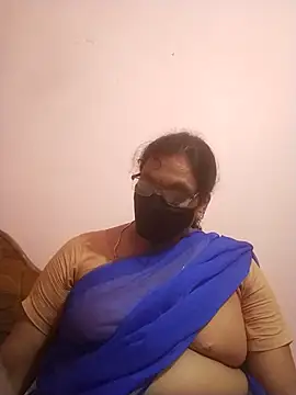 sarala_telugu live cam on StripChat