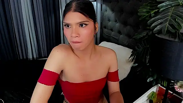 delightfulasianhugecock live cam on StripChat