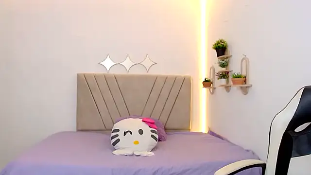 zara_cute webcam
