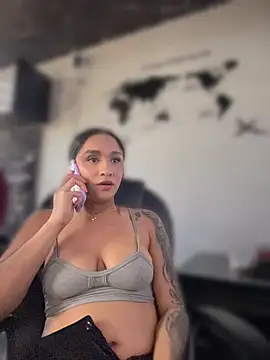 Isabella-Teen webcam