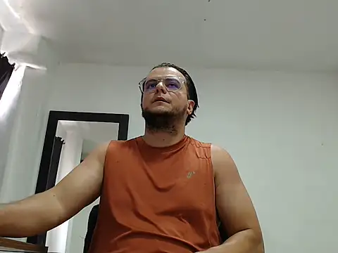Cloudydayxxx webcam