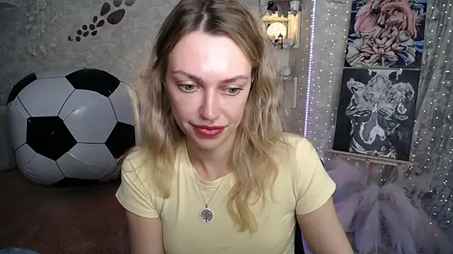 NickyAdamidi webcam