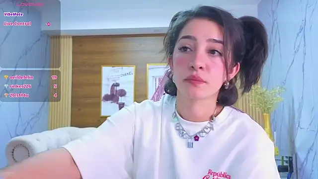 sara_lopez_s webcam