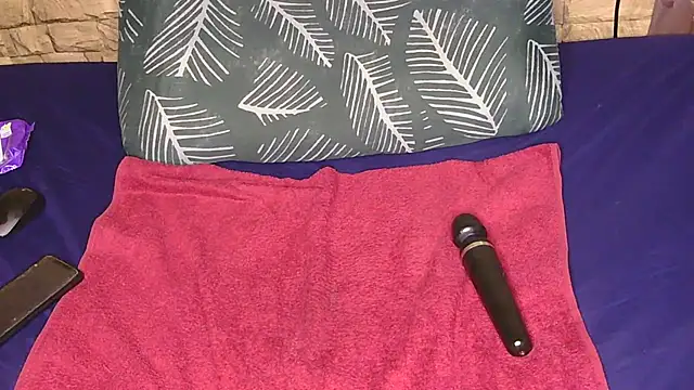 Sweethoneyglow webcam