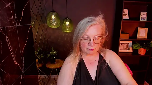 NataliMellow webcam