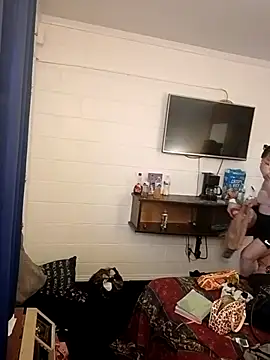 nakedgarbageperson webcam