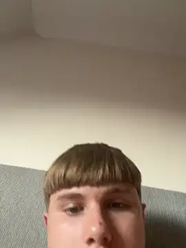 sammyboy2211 (M twink) - Using new toy last tipper gets LT contro