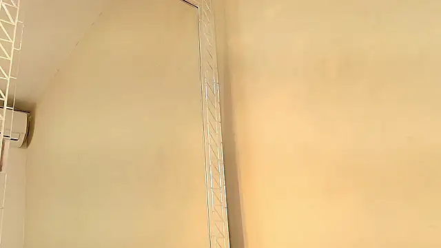 HallieStone webcam