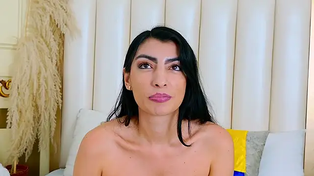 NinnaPiers live cam on StripChat