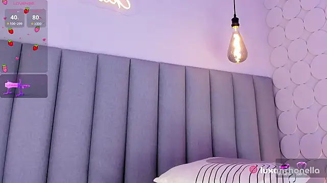 anthonellalux webcam
