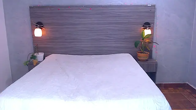Dilan_Hall webcam