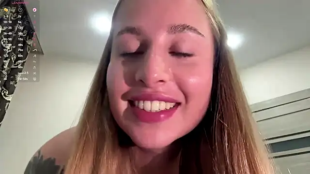 AliceIris webcam