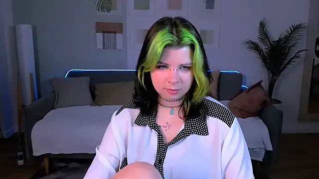 AliceSpencery webcam