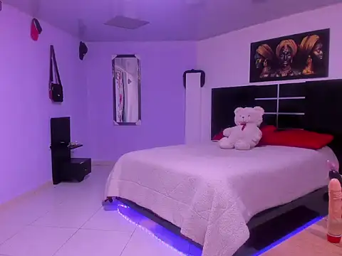aria_rouss webcam
