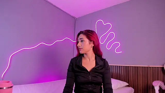 AriiCherry webcam