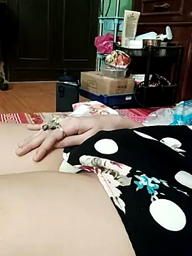 QueenSoreal webcam