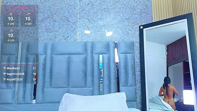 veronicaroose_ webcam