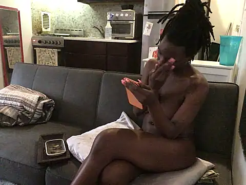 Littyleesh1