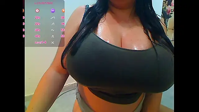 Bigcocksexyluisa webcam