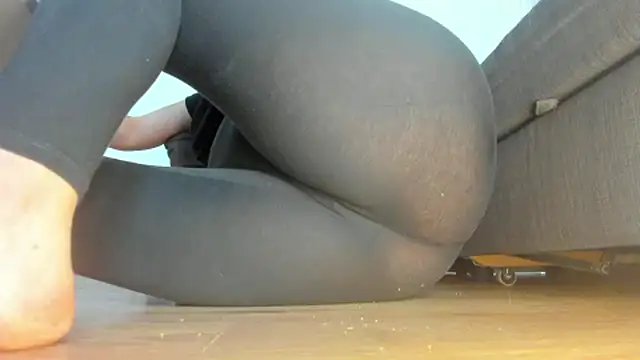 Squirtlady38 webcam