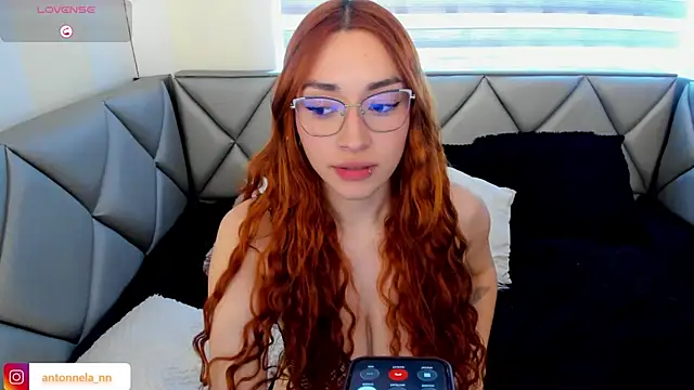 _Antonnela_ webcam